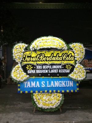 Papan Bunga Duka di Tosa